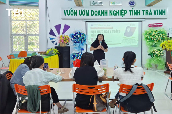 Huấn luyện “Hiện thực hóa ý tưởng kinh doanh” cùng ThS. Nguyễn Thị Hồng Thủy