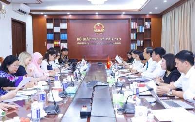 Việt Nam và SEAMEO hợp tác thúc đẩy giáo dục tiểu học bền vững