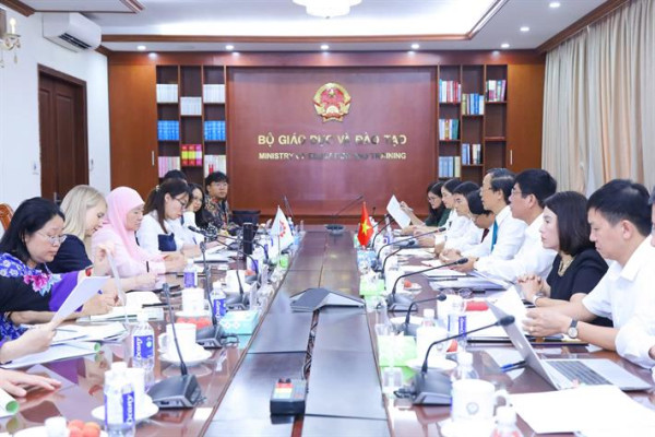 Việt Nam và SEAMEO hợp tác thúc đẩy giáo dục tiểu học bền vững